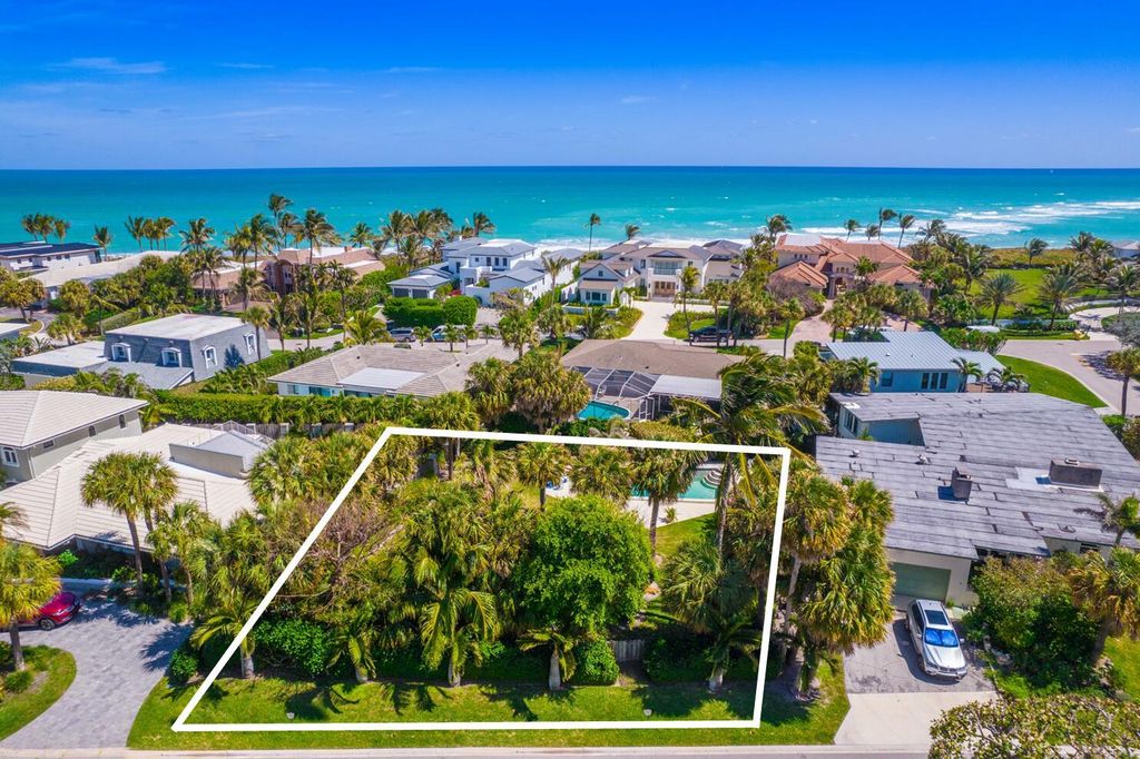 Photo of 73 Colony Road, Jupiter Inlet Colony, FL 33469 (MLS # R10968618)