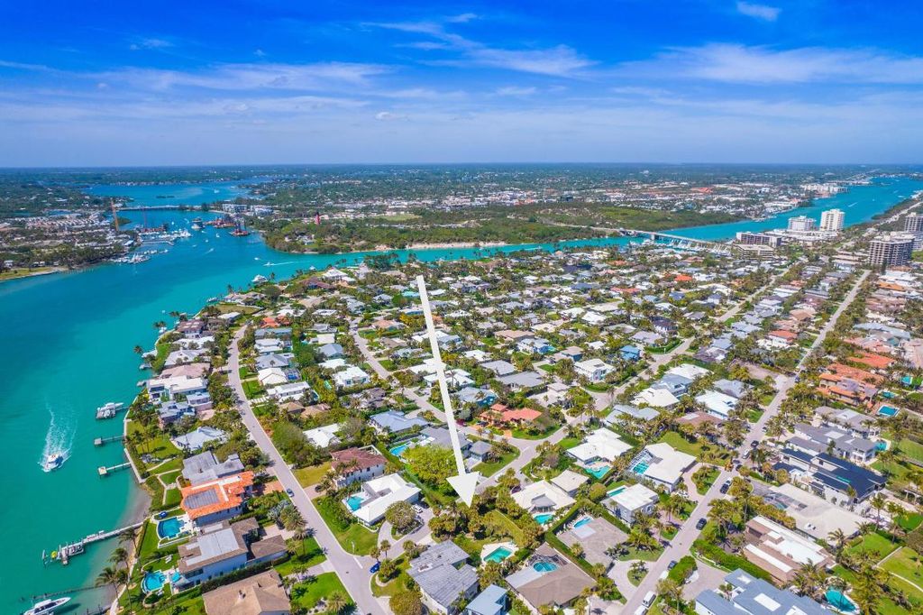Photo of 73 Colony Road, Jupiter Inlet Colony, FL 33469 (MLS # R10968618)