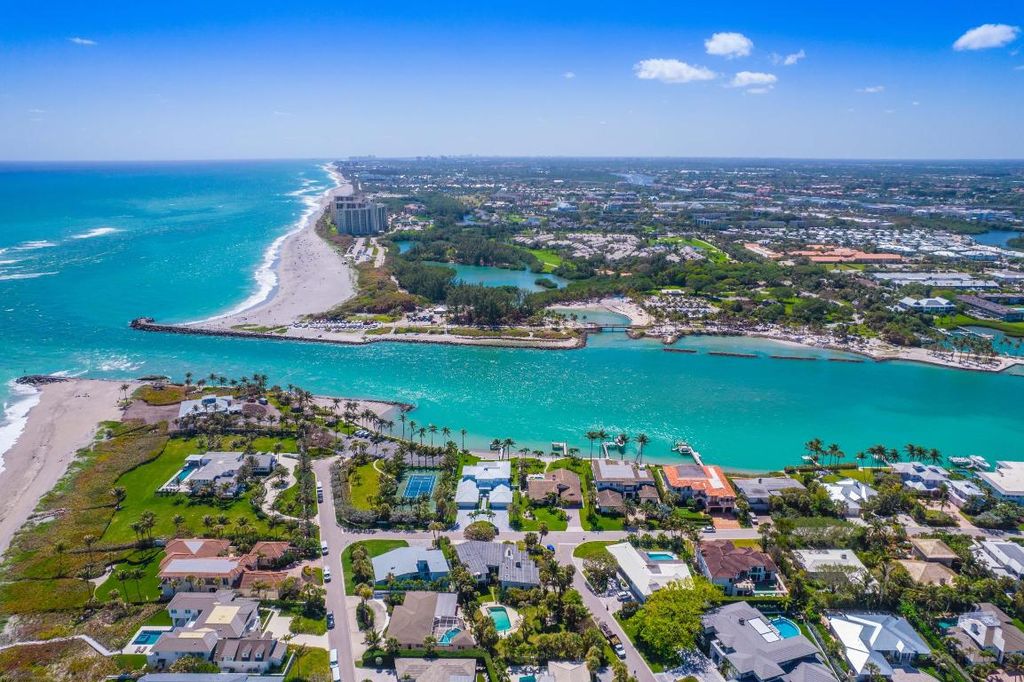Photo of 73 Colony Road, Jupiter Inlet Colony, FL 33469 (MLS # R10968618)