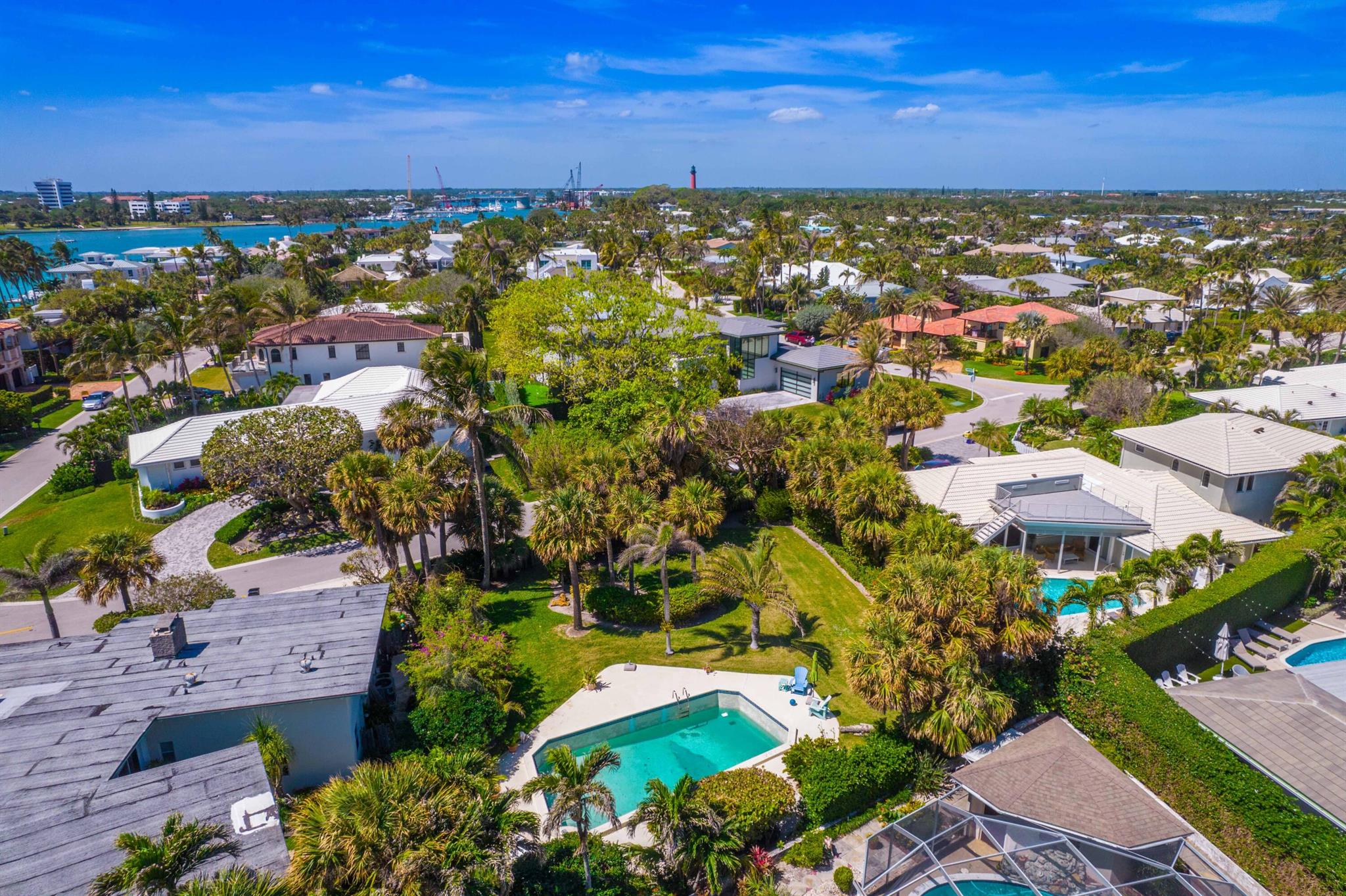 JUPITER INLET COLONY - Land
