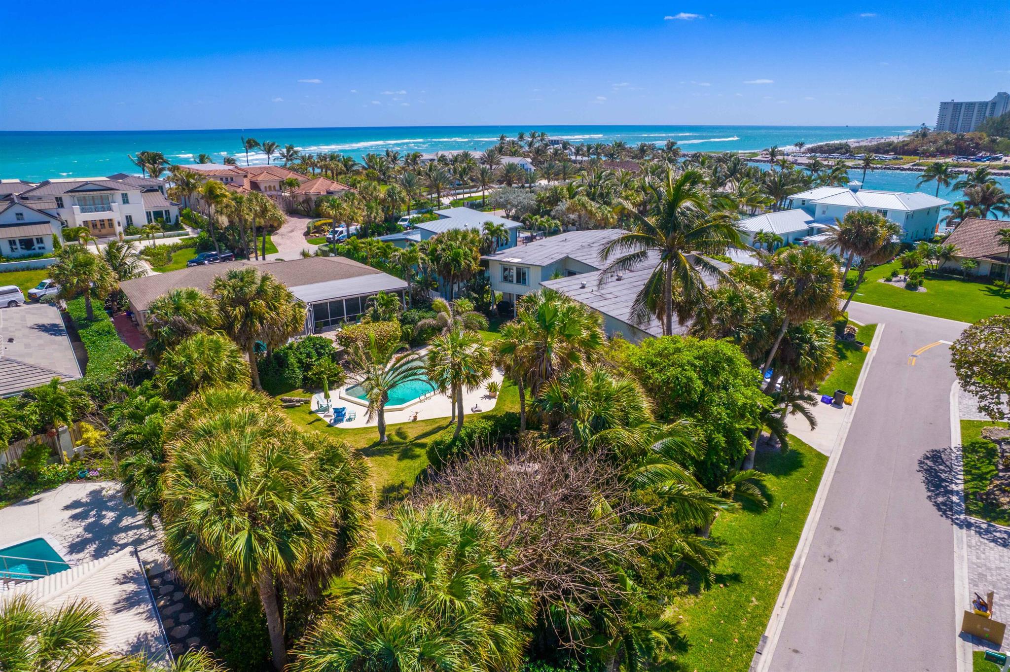 JUPITER INLET COLONY - Land