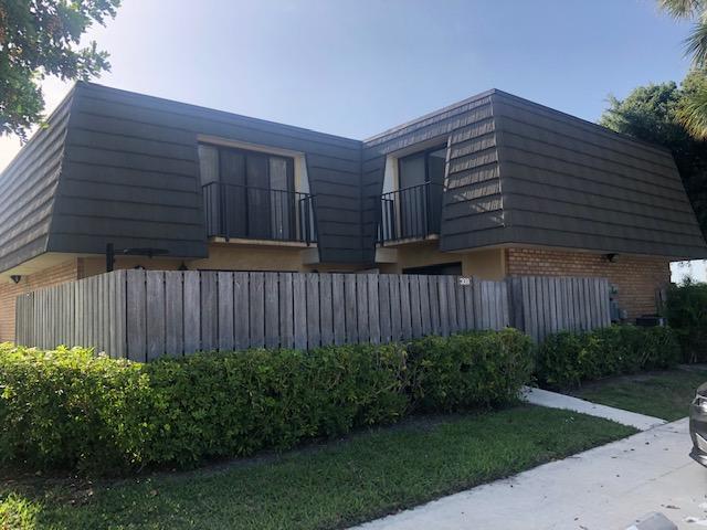Master Bath 100% renovated, close to I-95Great location.