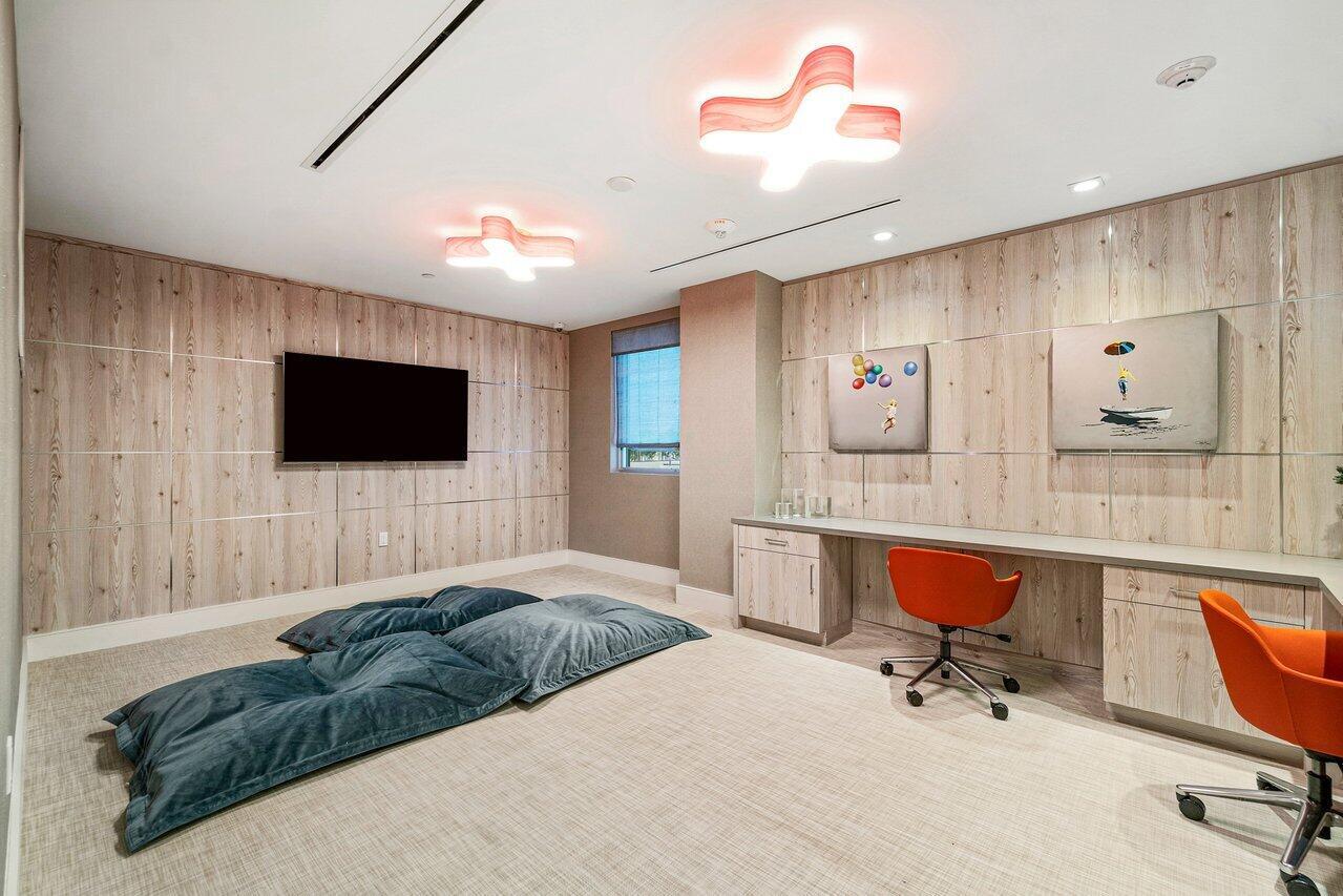 TOWER 155 CONDO - Residential Lease