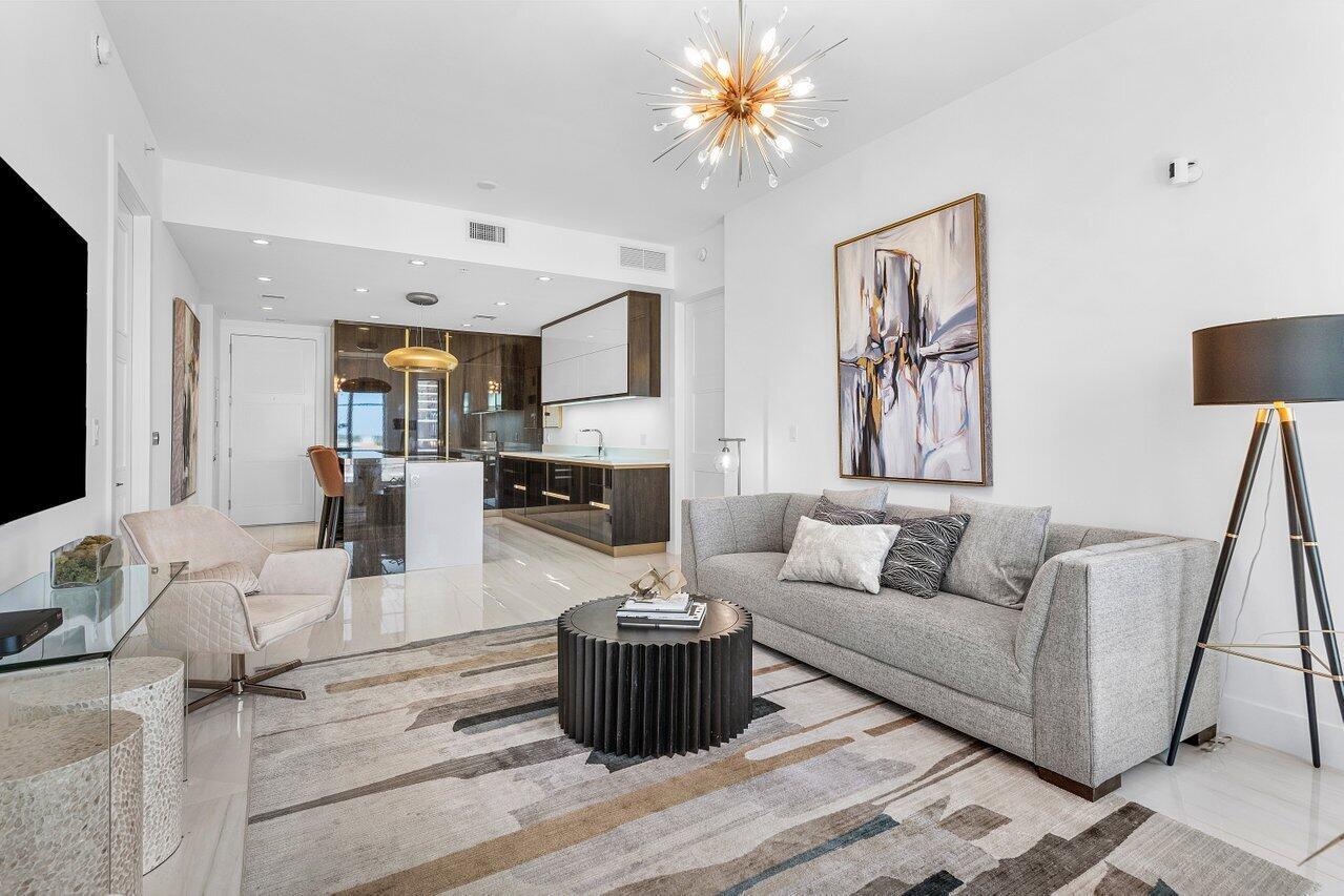 TOWER 155 CONDO - Residential Lease