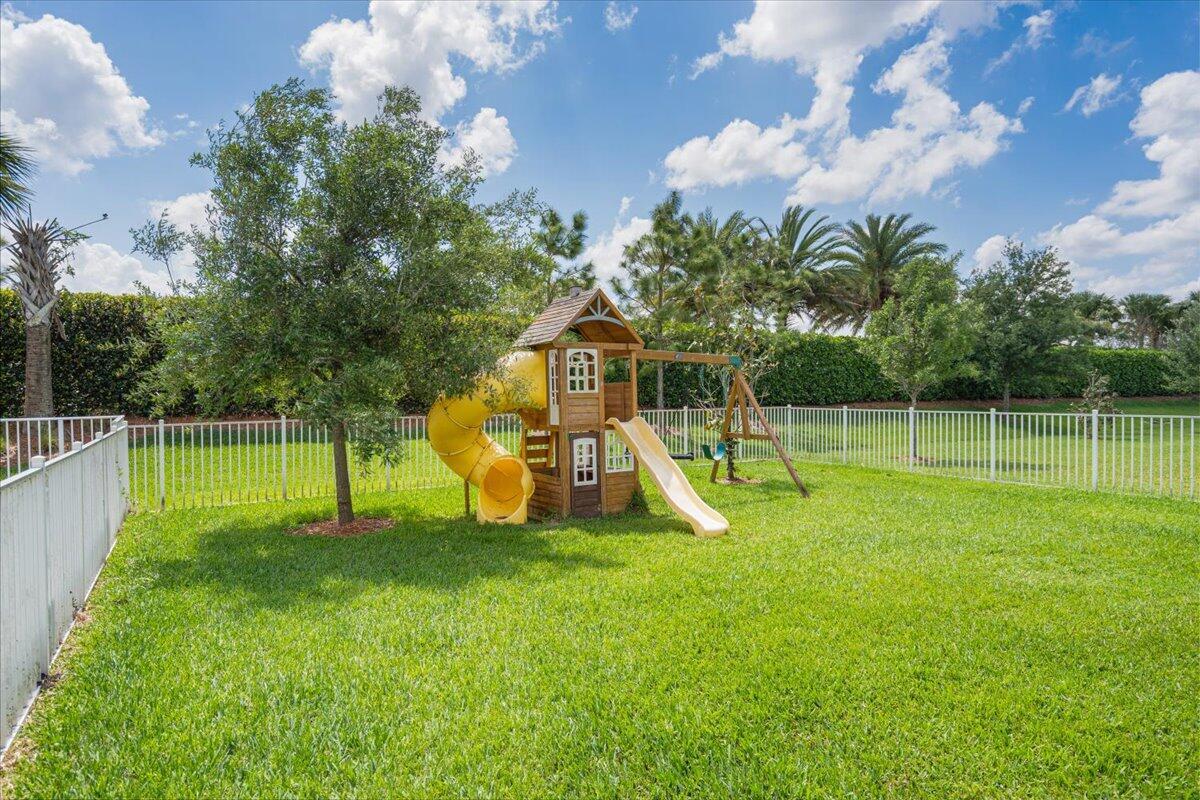 PULTE AT TRADITION PHASE - Residential