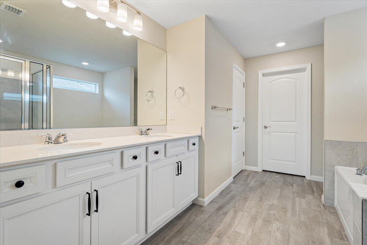 PULTE AT TRADITION PHASE - Residential