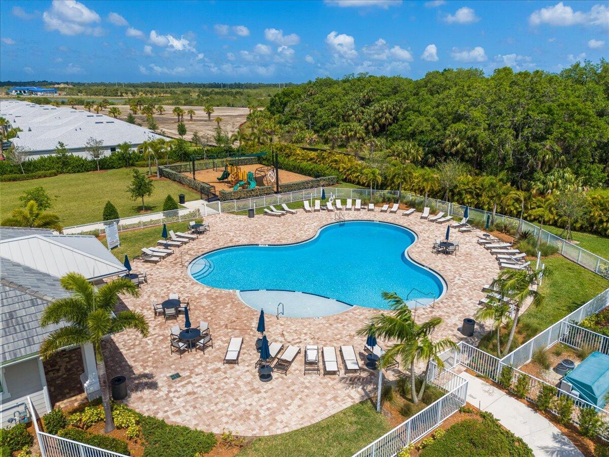 PULTE AT TRADITION PHASE - Residential