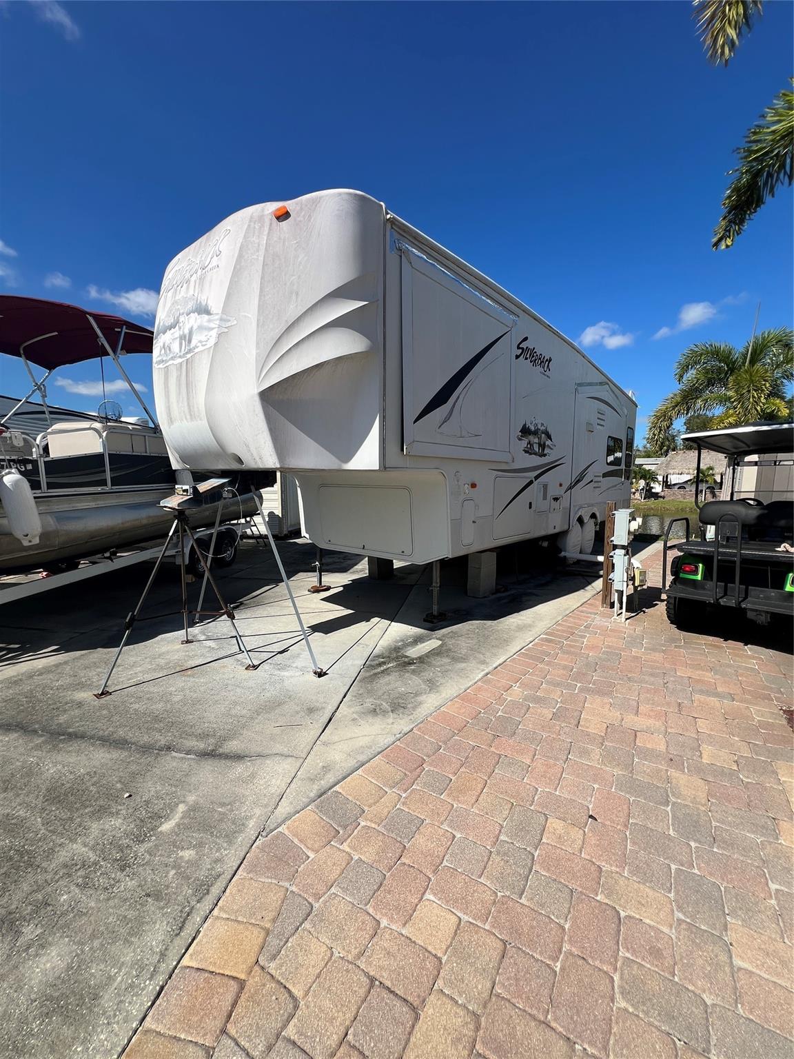 Big O R V Park - Residential