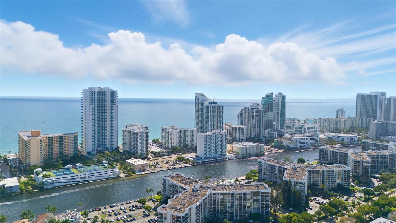 oceanview park - Residential