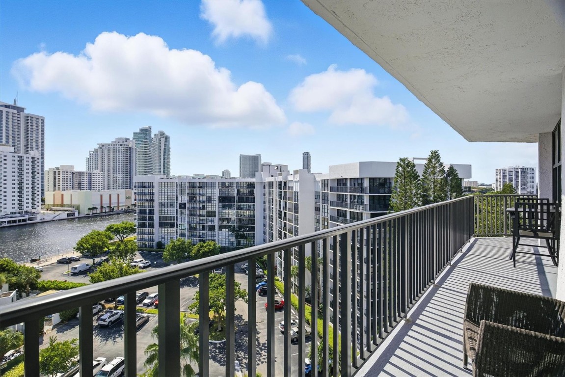 oceanview park - Residential