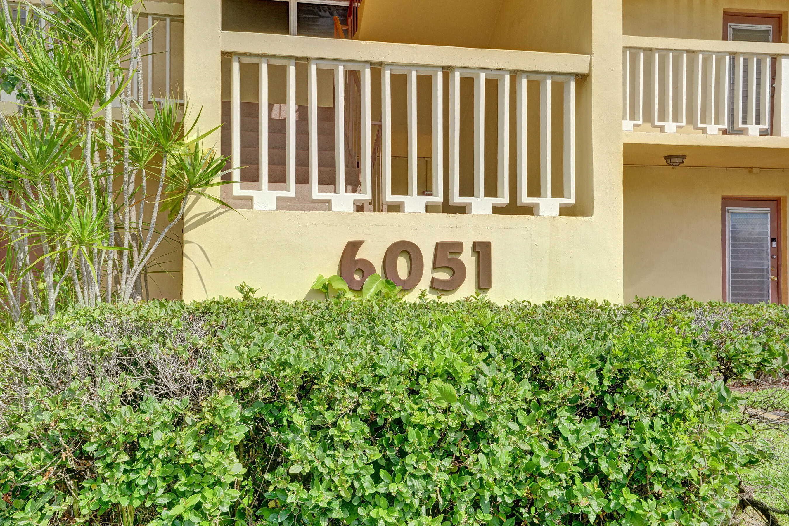 BERMUDA CLUB FIVE CONDO - Residential