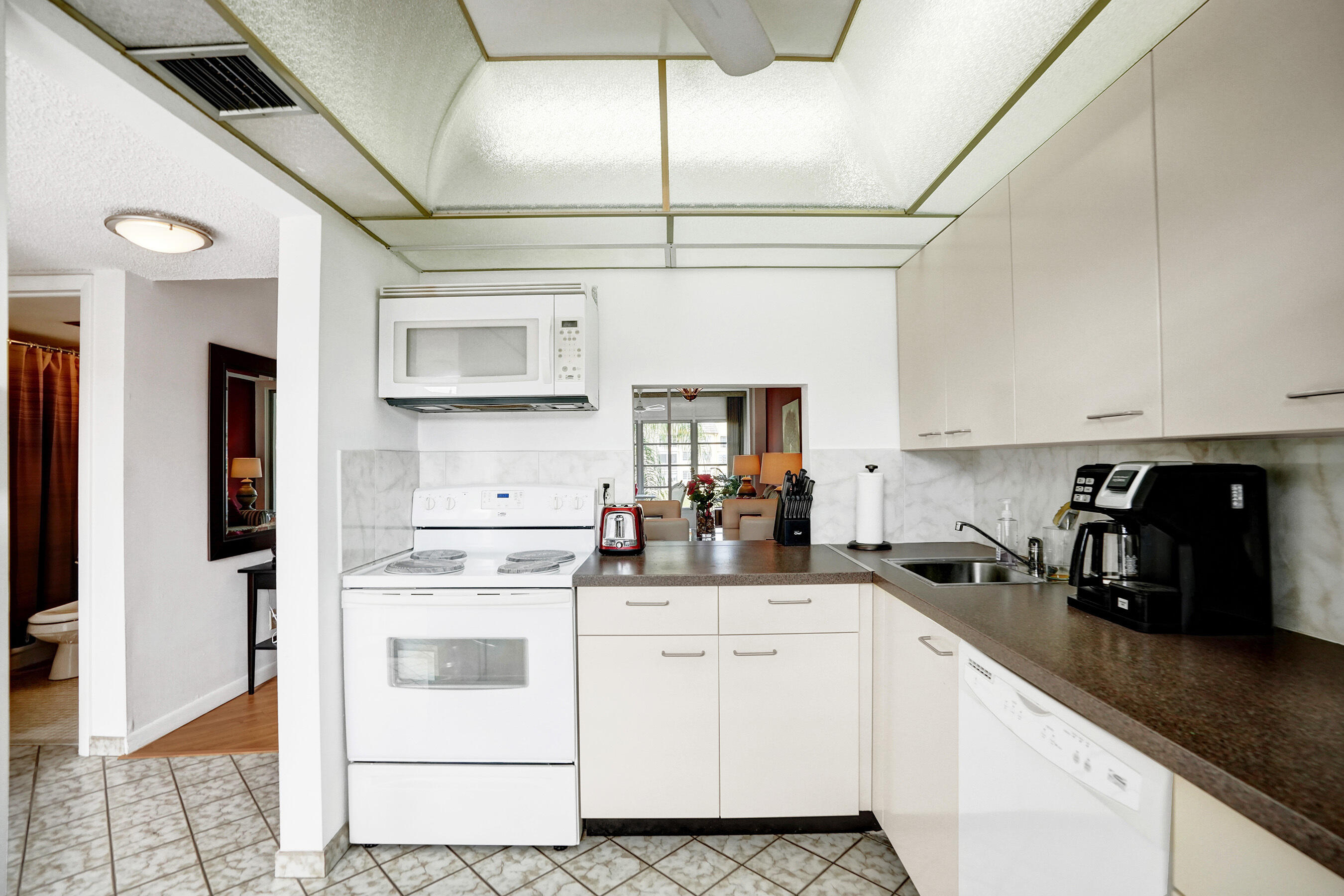 BERMUDA CLUB FIVE CONDO - Residential