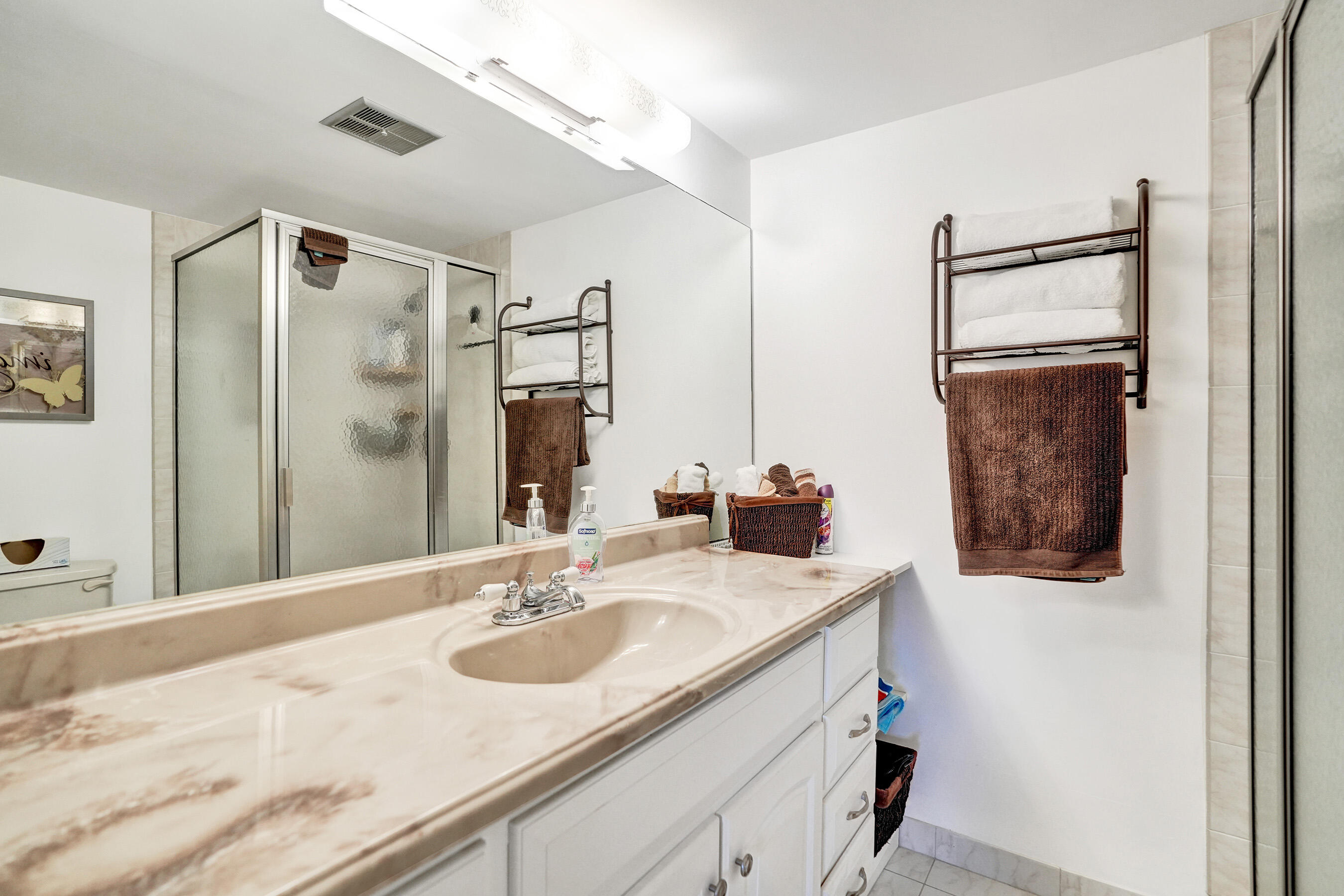 BERMUDA CLUB FIVE CONDO - Residential