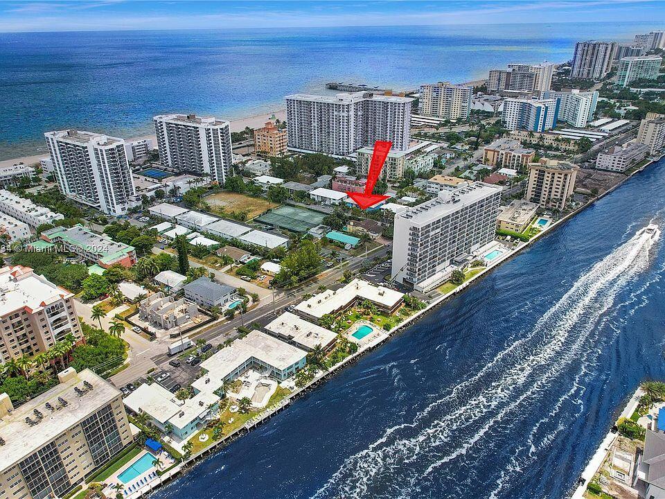 Photo of 518 N Riverside Drive, Pompano Beach, FL 33062 (MLS # B26040400)