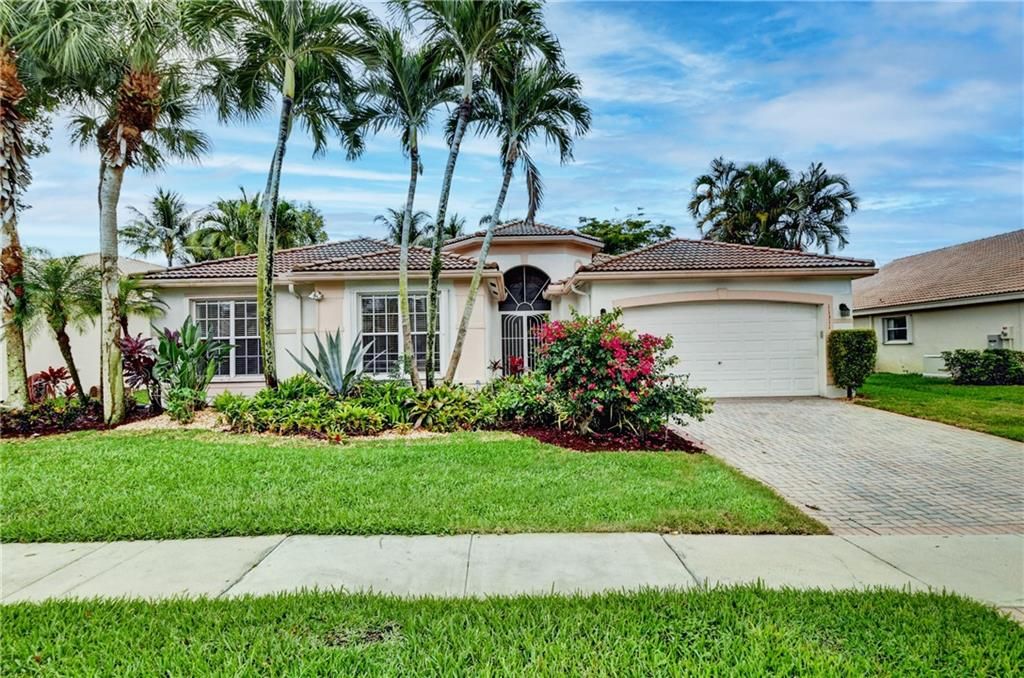 Photo of 11311 Barca Blvd, Boynton Beach, FL 33437 (MLS # F10370360)