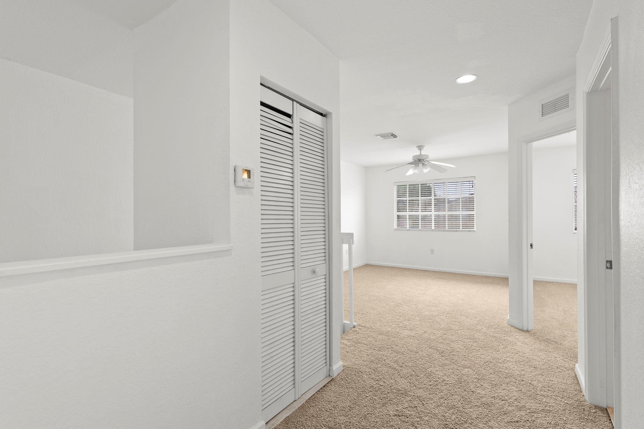 MANDARIN LAKES - Residential