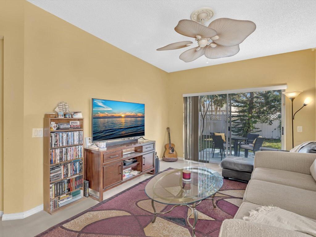 TURTLE RUN - Residential