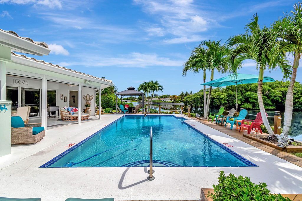 Photo of 302 Venice Drive, Boynton Beach, FL 33426 (MLS # R11079723)