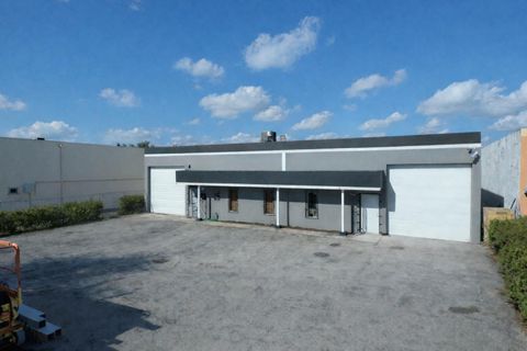 8085 NW 98th Street Hialeah Gardens FL 33016