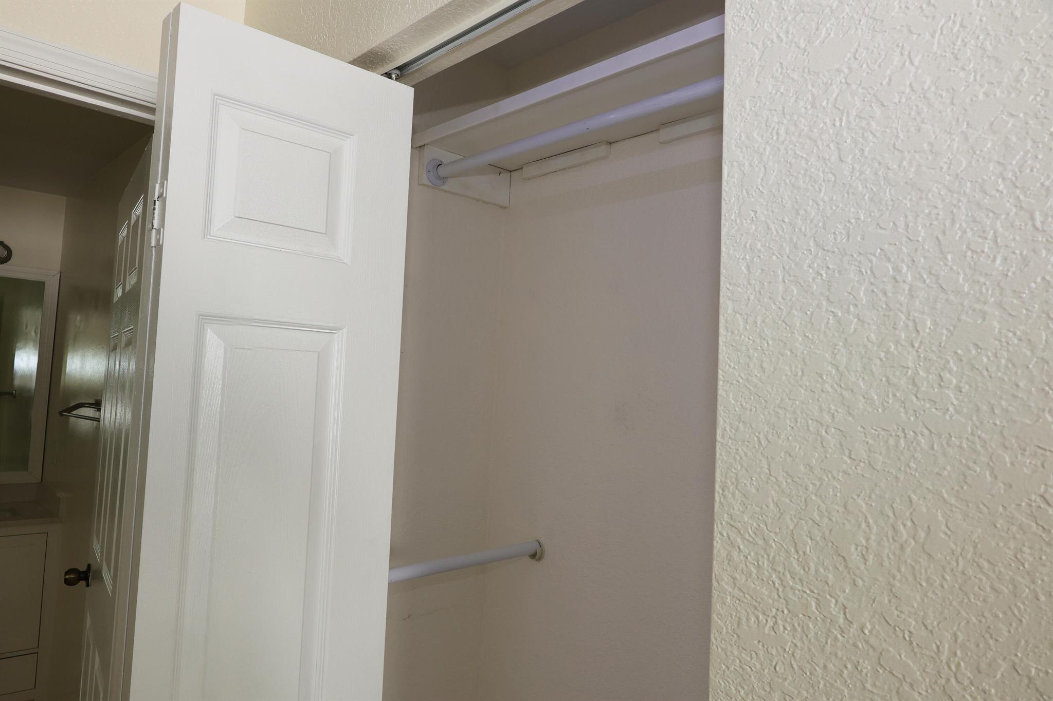 VICTORIA WOODS - Residential