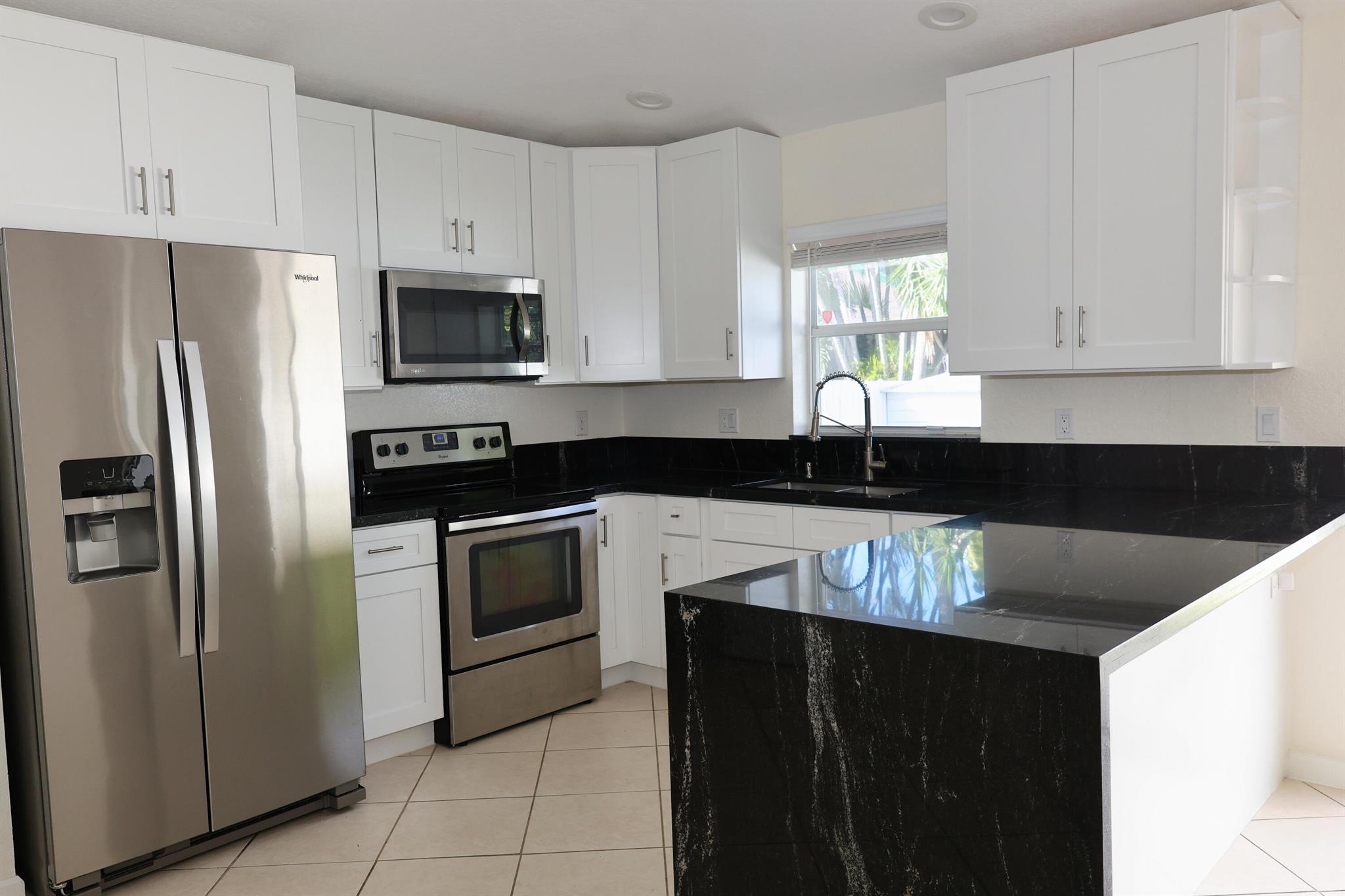 VICTORIA WOODS - Residential