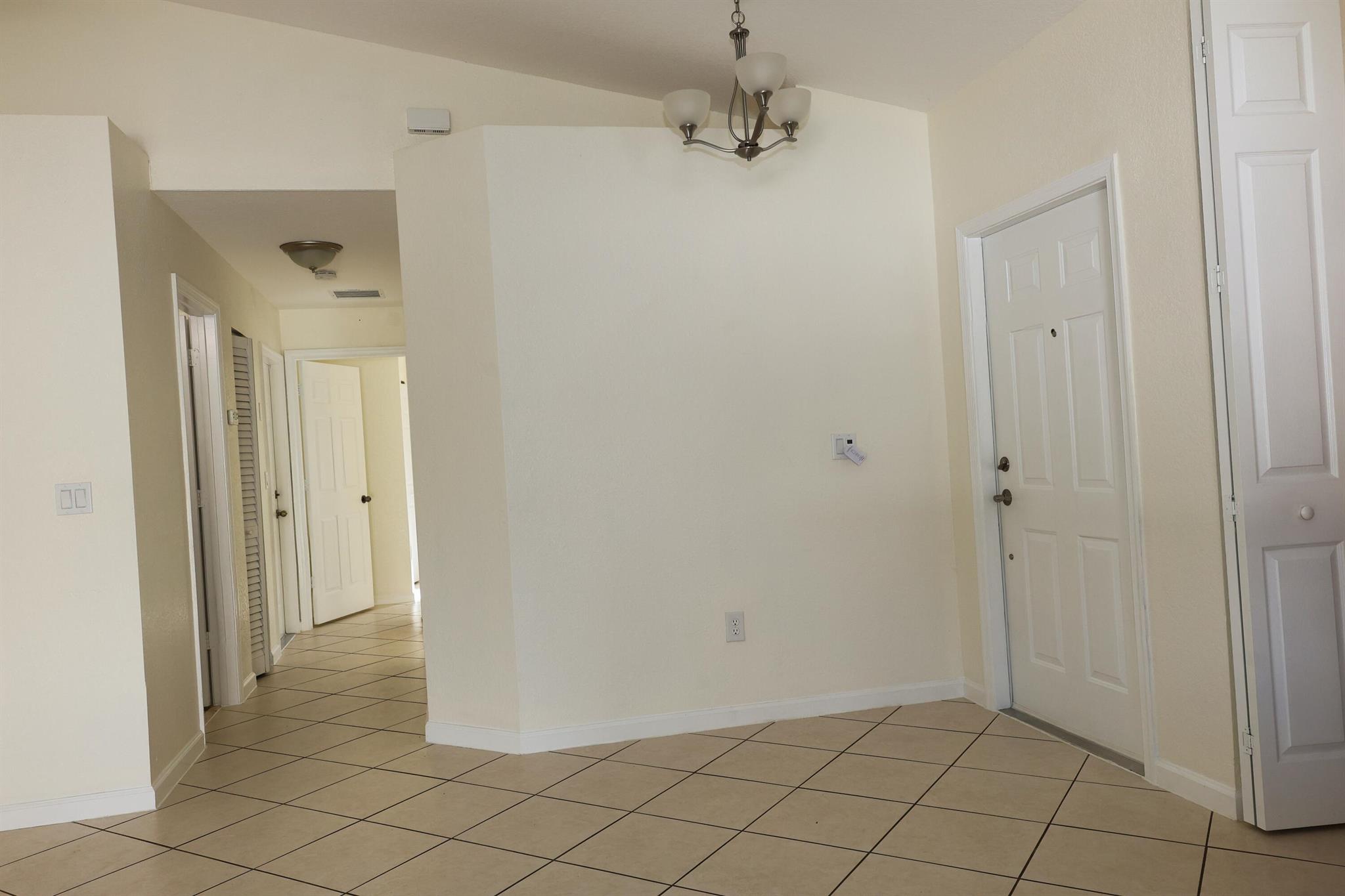 VICTORIA WOODS - Residential