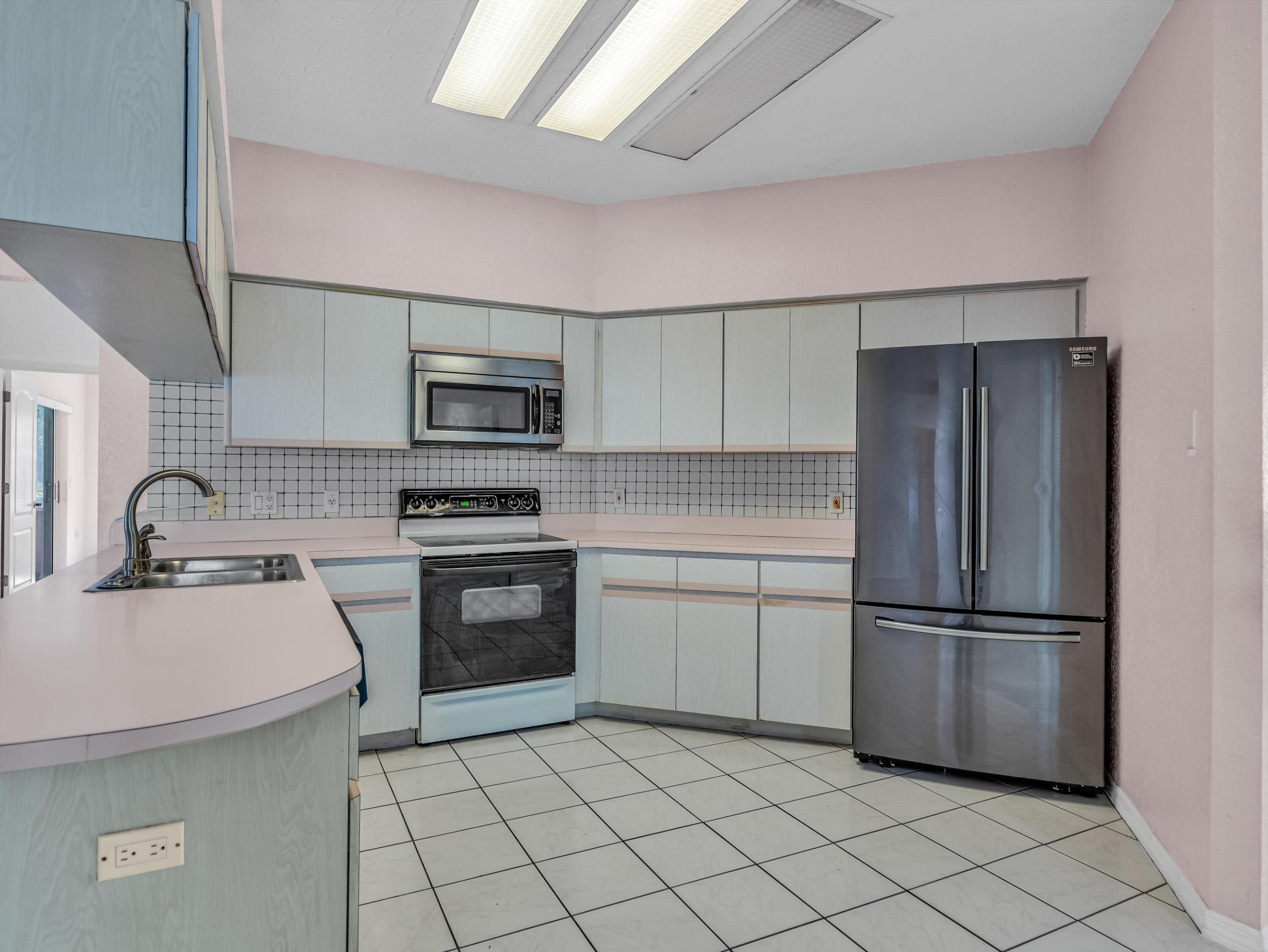 WESLEY CHAPEL - Residential