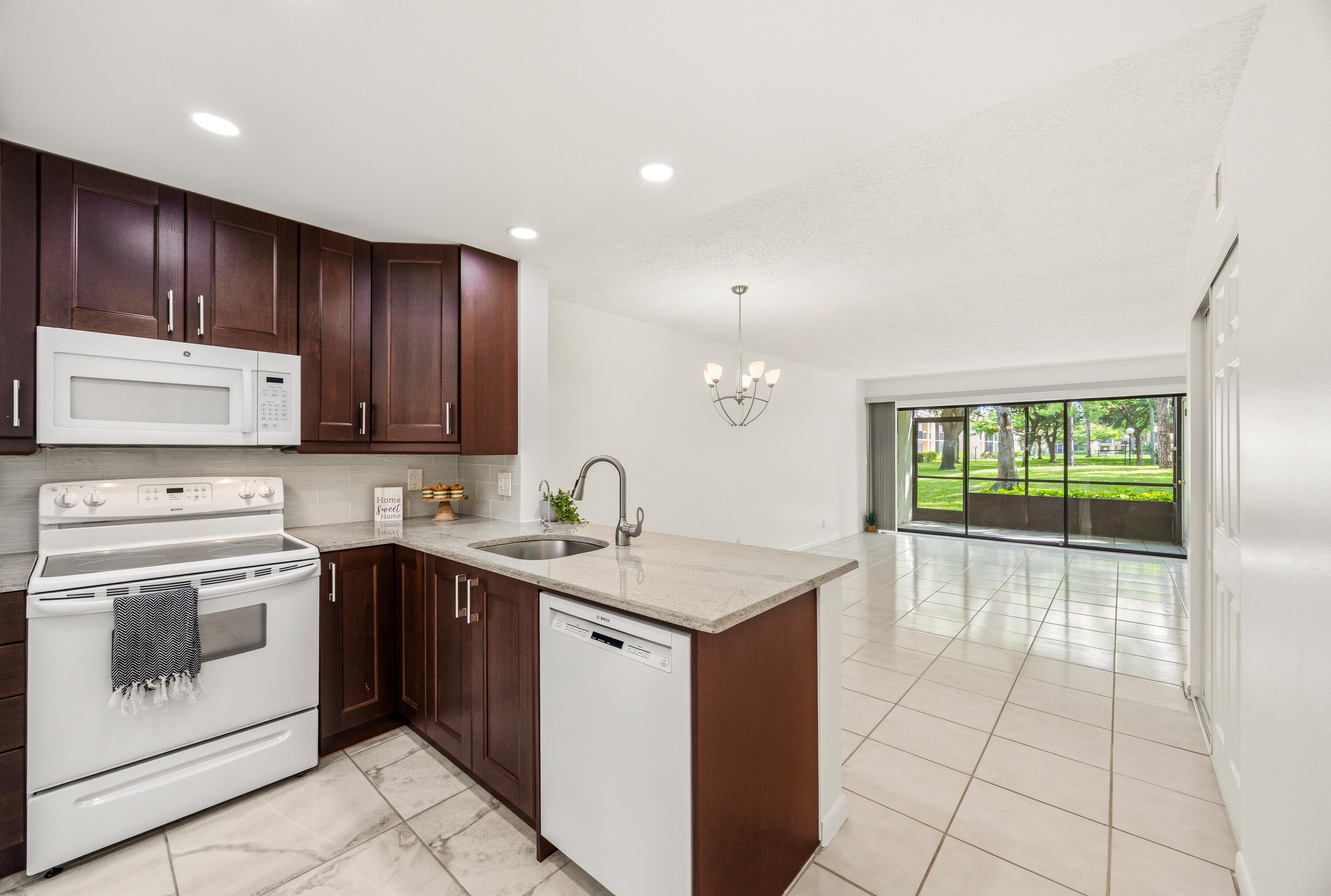 2225 SW 15TH Street 223