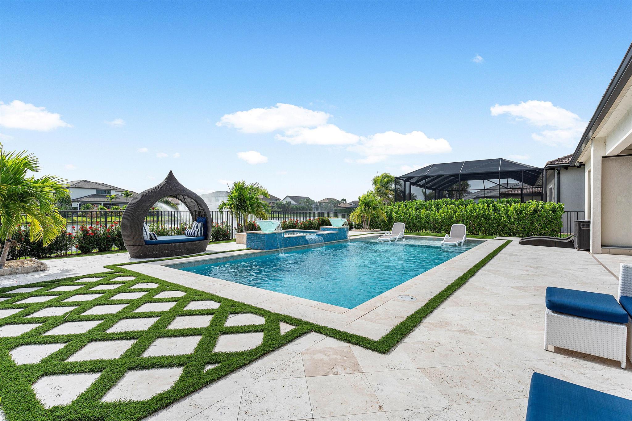 SONOMA ISLES - Residential