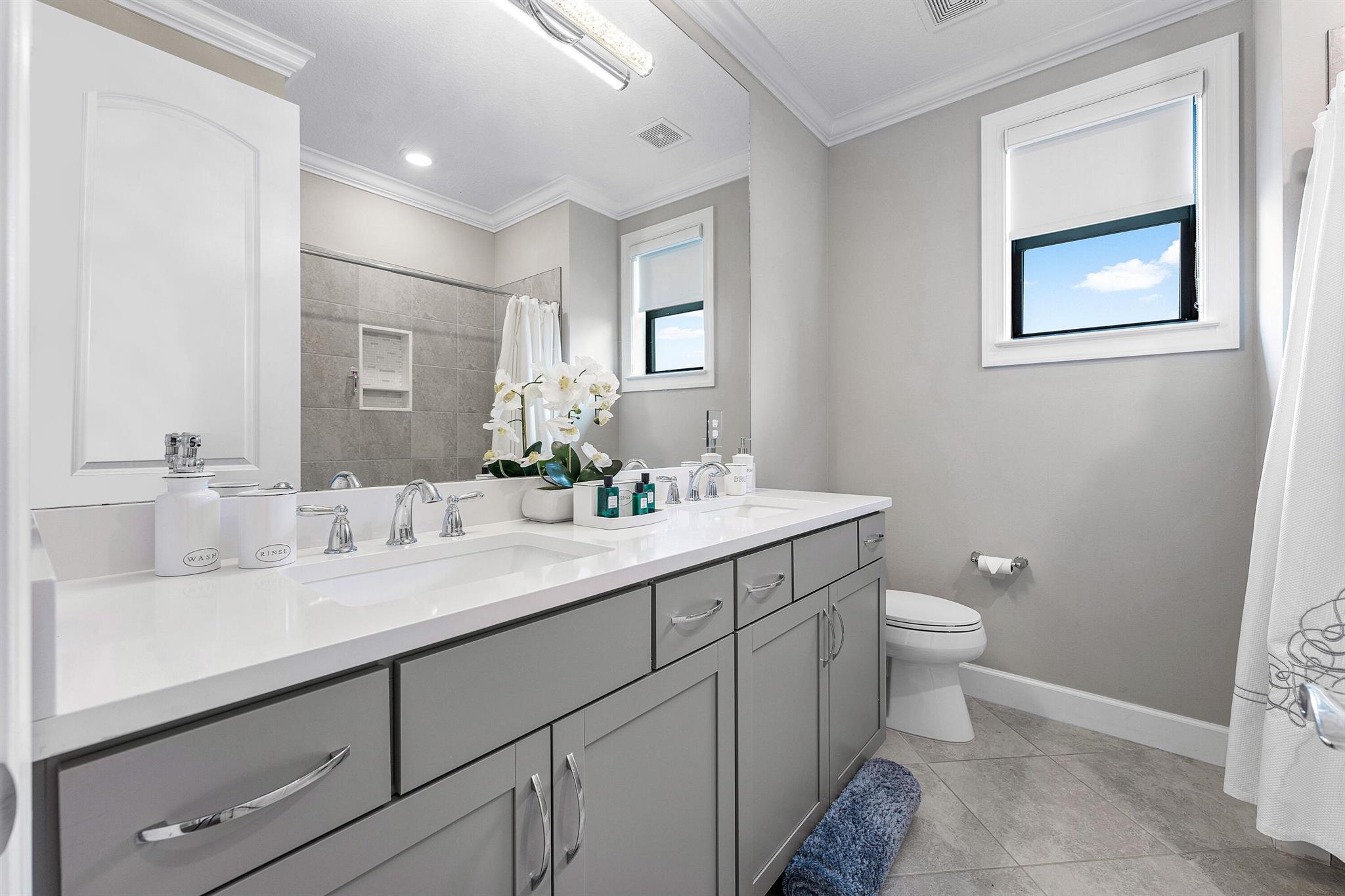 SONOMA ISLES - Residential