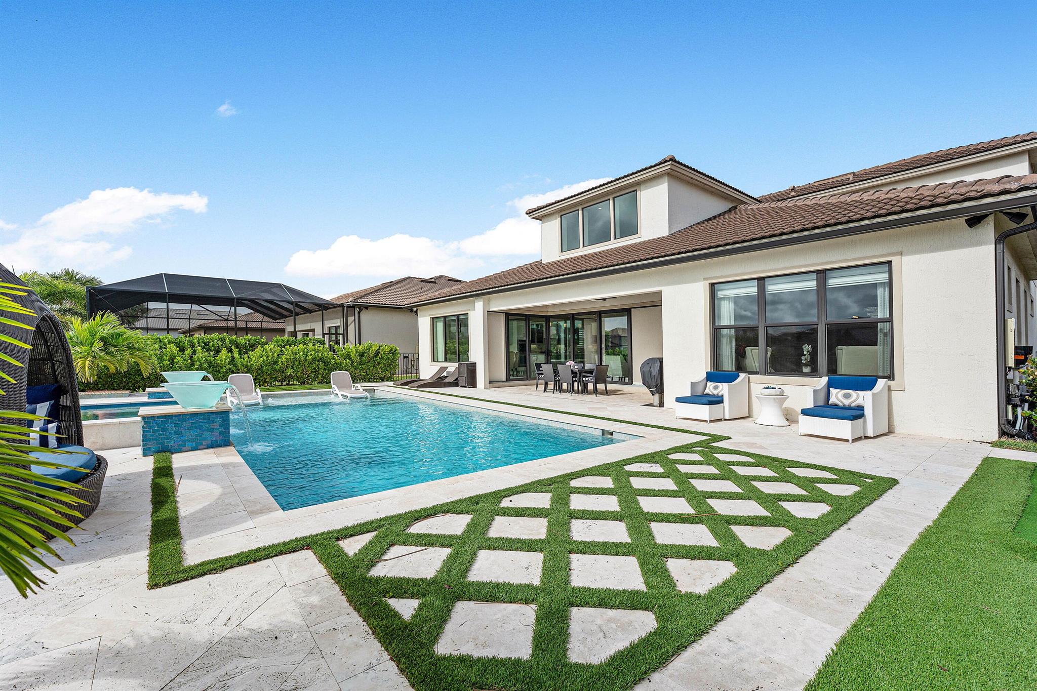 SONOMA ISLES - Residential