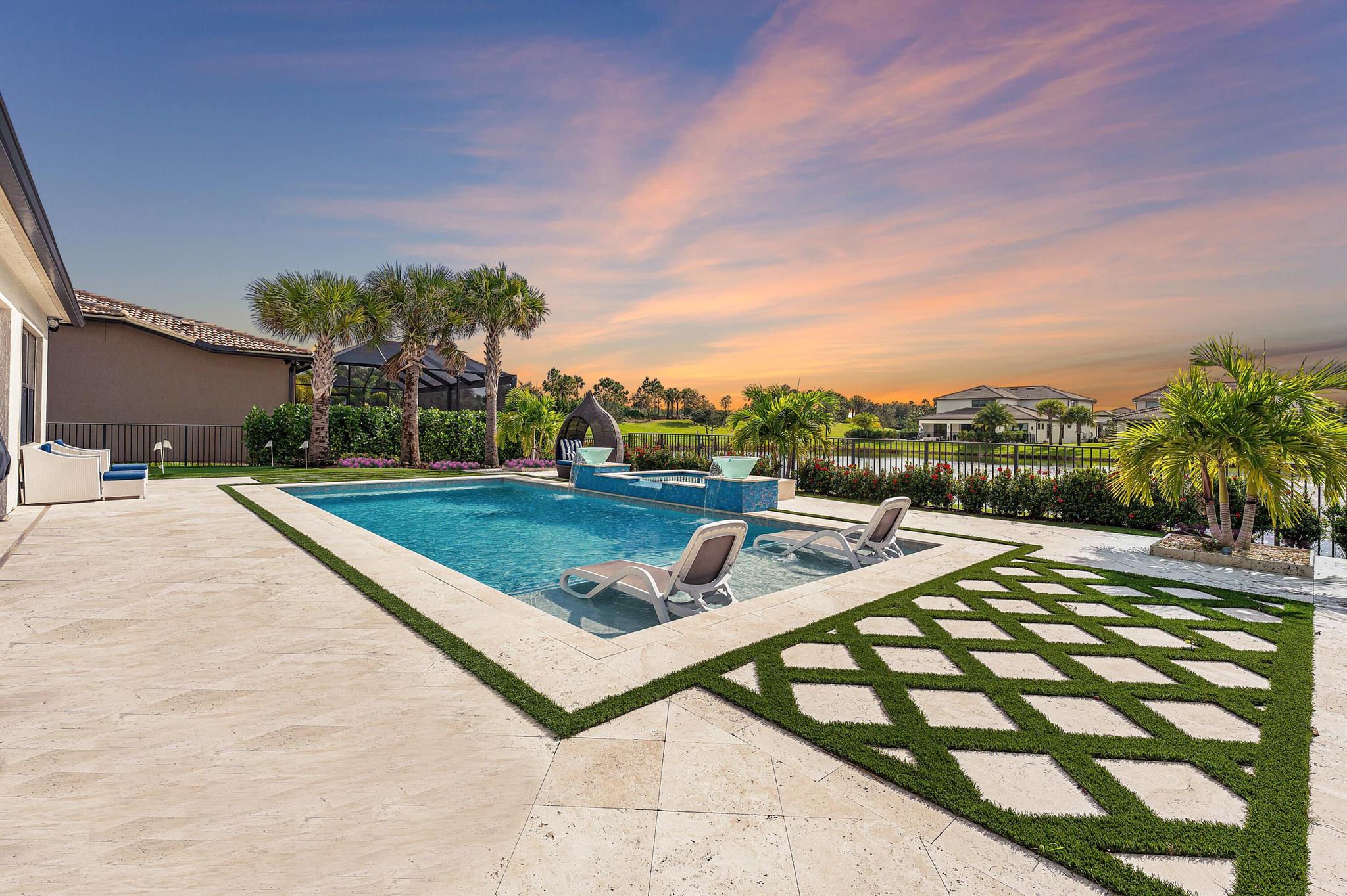 SONOMA ISLES - Residential