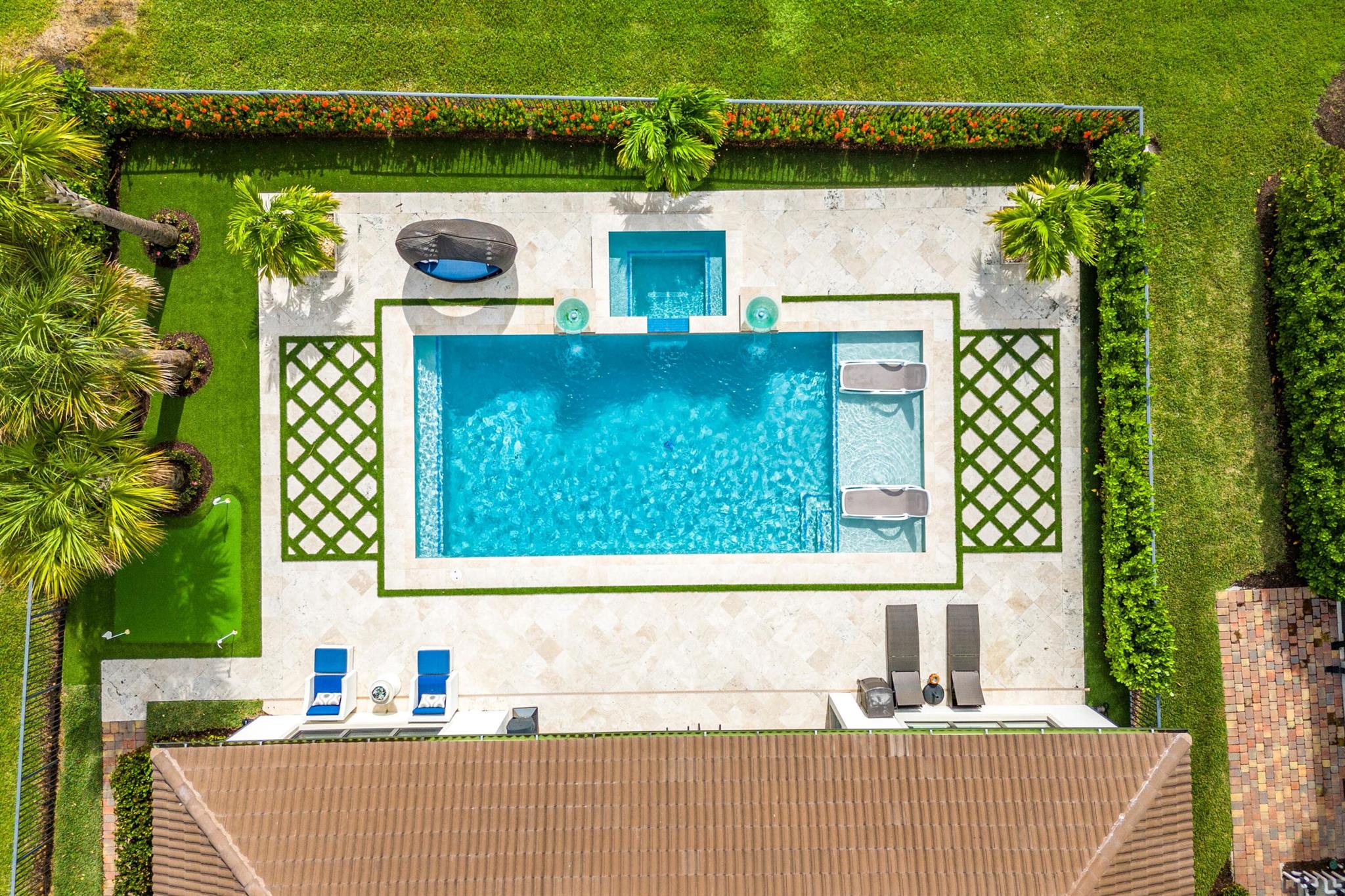 SONOMA ISLES - Residential