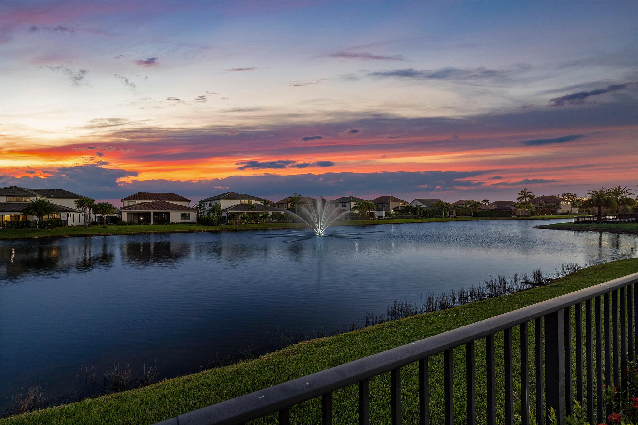 SONOMA ISLES - Residential