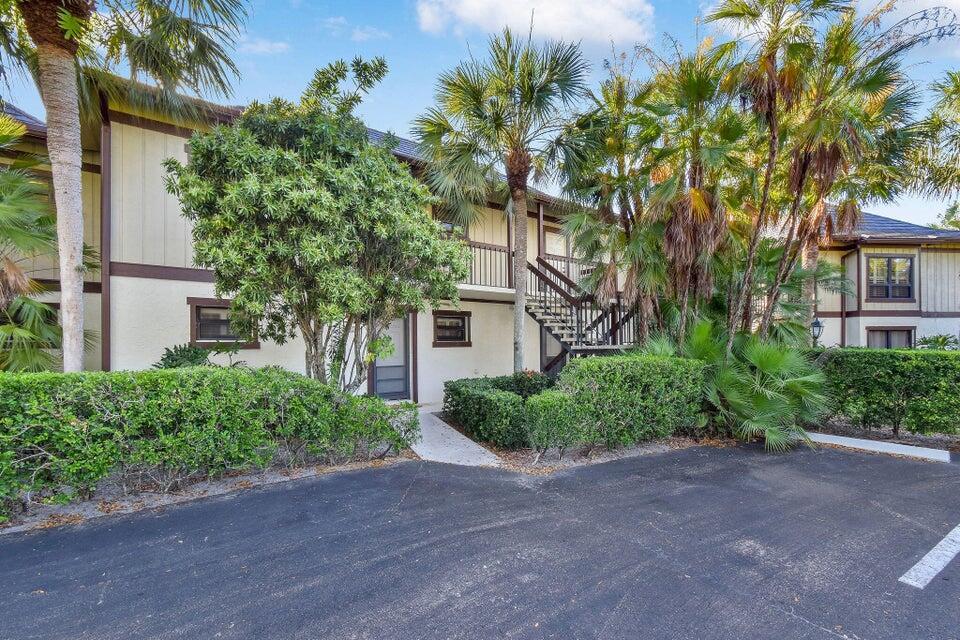 Welcome to this stylish, renovated one-bedroom condo in Palm Beach Polo Club nestled in close proximity to equestrian venues. cPerfectly tailored for horse enthusiasts, this exceptional residence offers chic design and shiplap accent walls. The thoughtfully crafted living space provides a warm and welcoming ambiance, ideal for relaxation after a day spent amidst the equestrian action. This condo's location is a dream come true for equestrian enthusiasts. Situated just moments away from the bustling equestrian venues, you'll have convenient access to thrilling events, competitions, and equestrian amenities. Whether you're a participant, spectator, or simply a lover of the equestrian lifestyle, this residence offers an unrivaled proximity to the​​‌​​​​‌​‌​​​‌‌​​​‌‌‌​​‌​​‌‌​​​​ action.