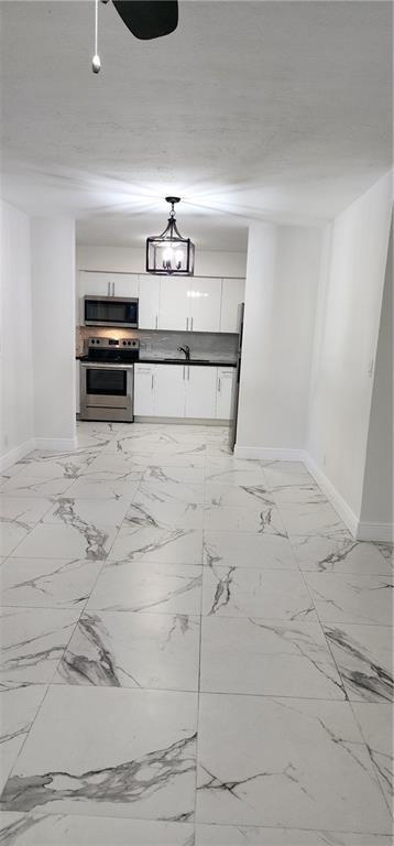 Golden Heights 4-9 B - Residential Lease