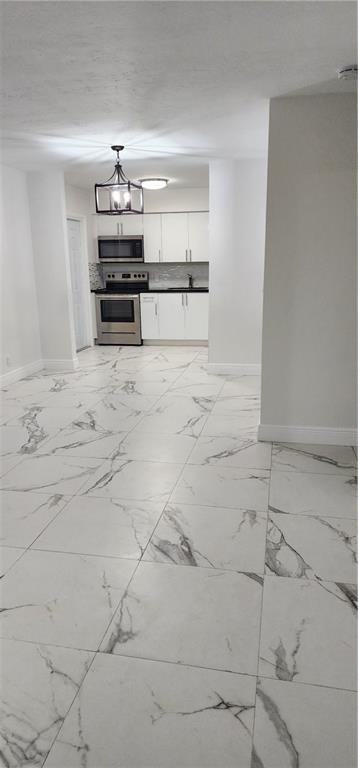 Golden Heights 4-9 B - Residential Lease