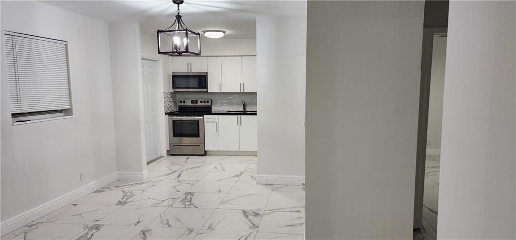 Golden Heights 4-9 B - Residential Lease