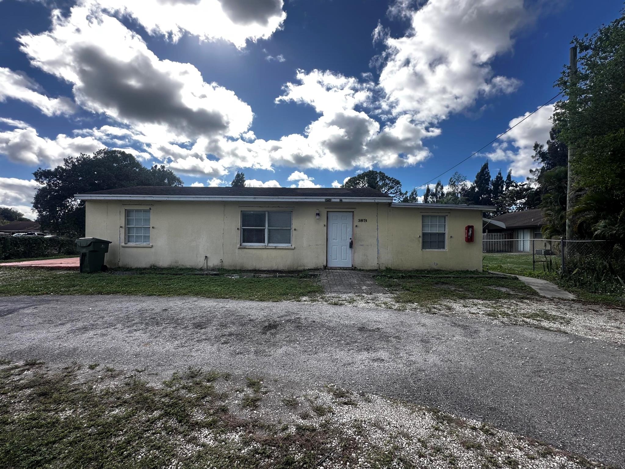 KIRKVIEW - Residential Lease