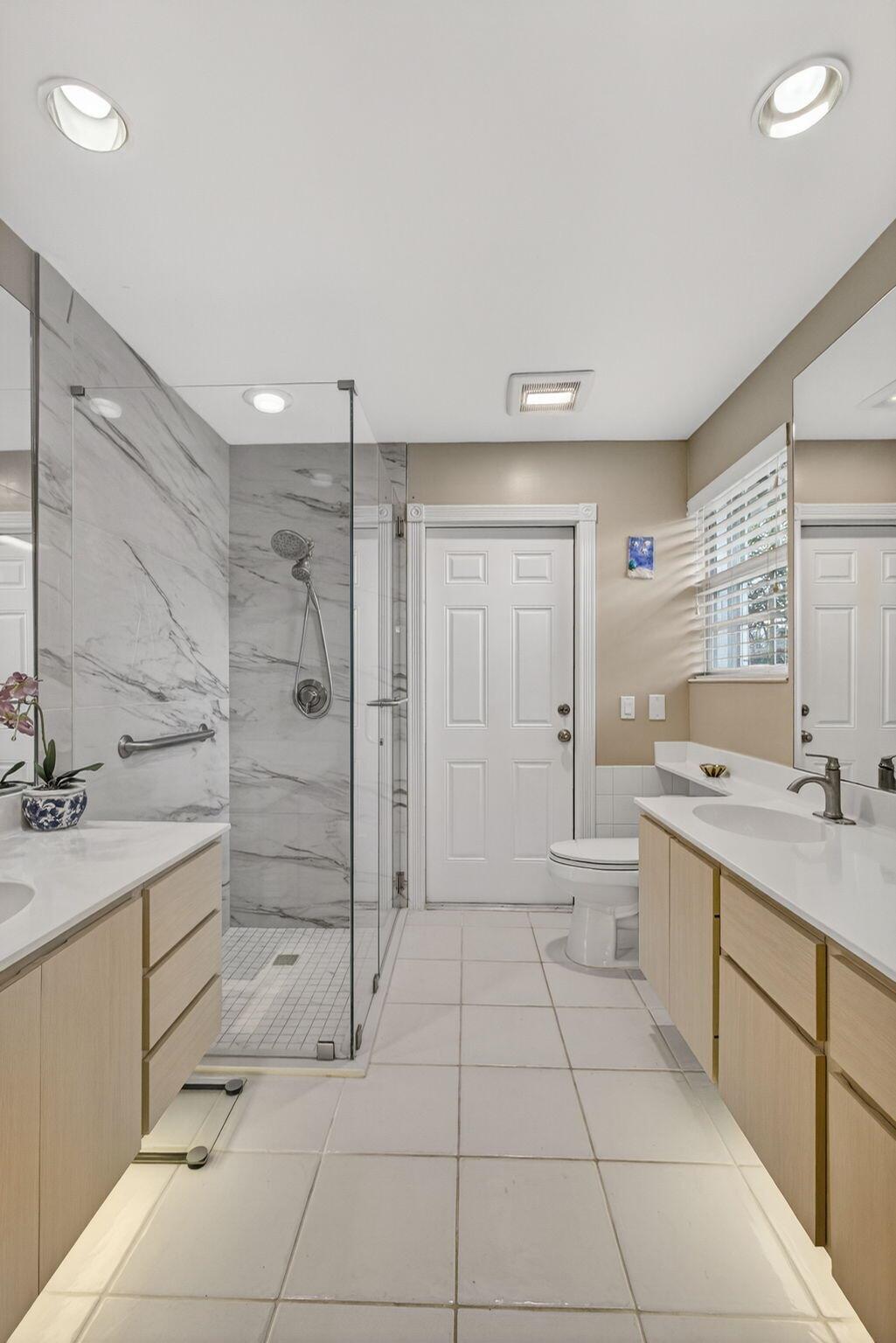 GARDEN OAKS - Residential