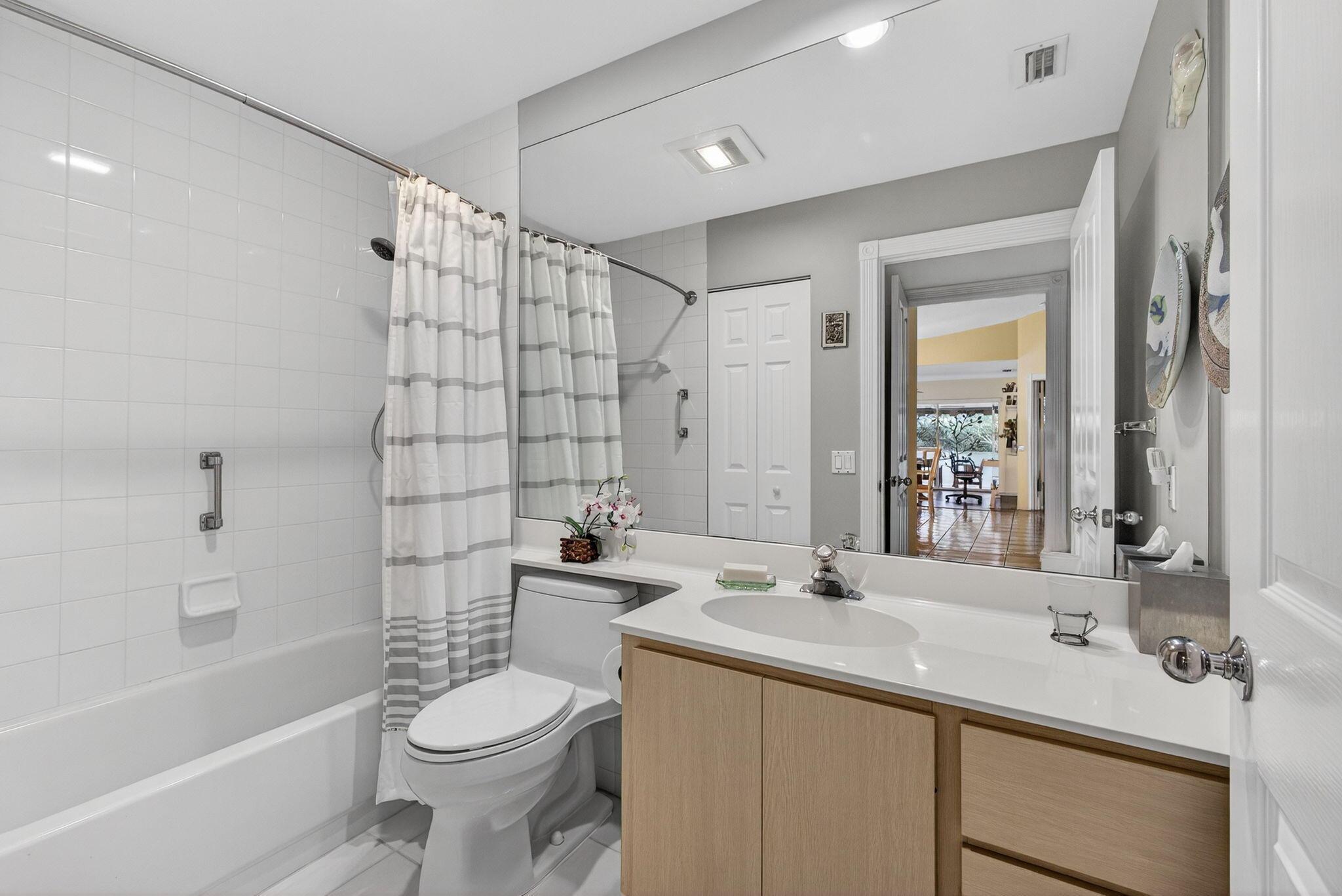 GARDEN OAKS - Residential