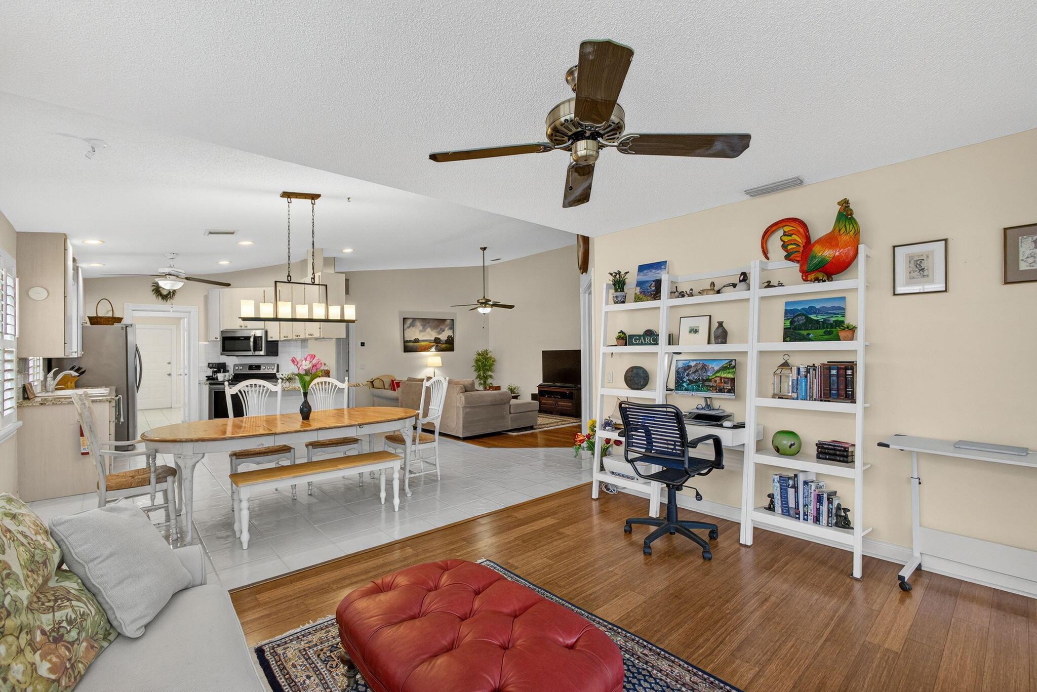 GARDEN OAKS - Residential