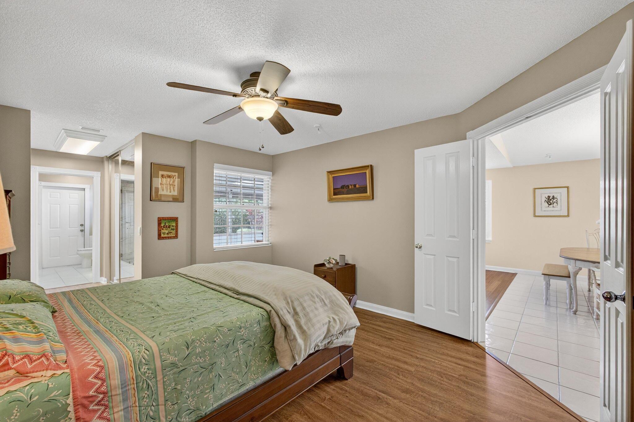 GARDEN OAKS - Residential