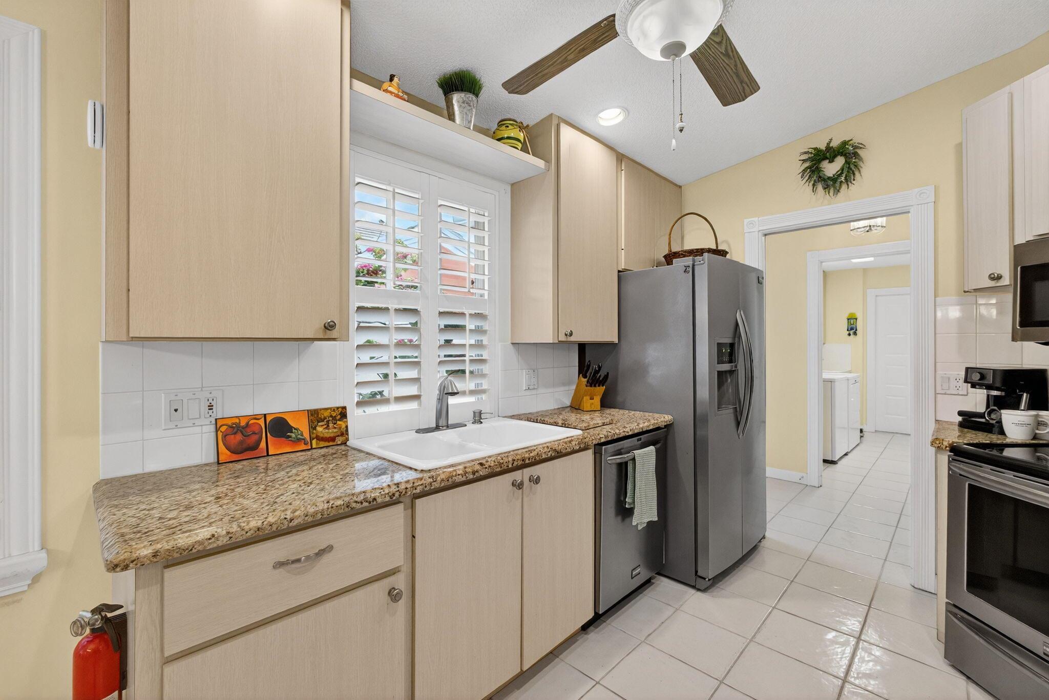 GARDEN OAKS - Residential