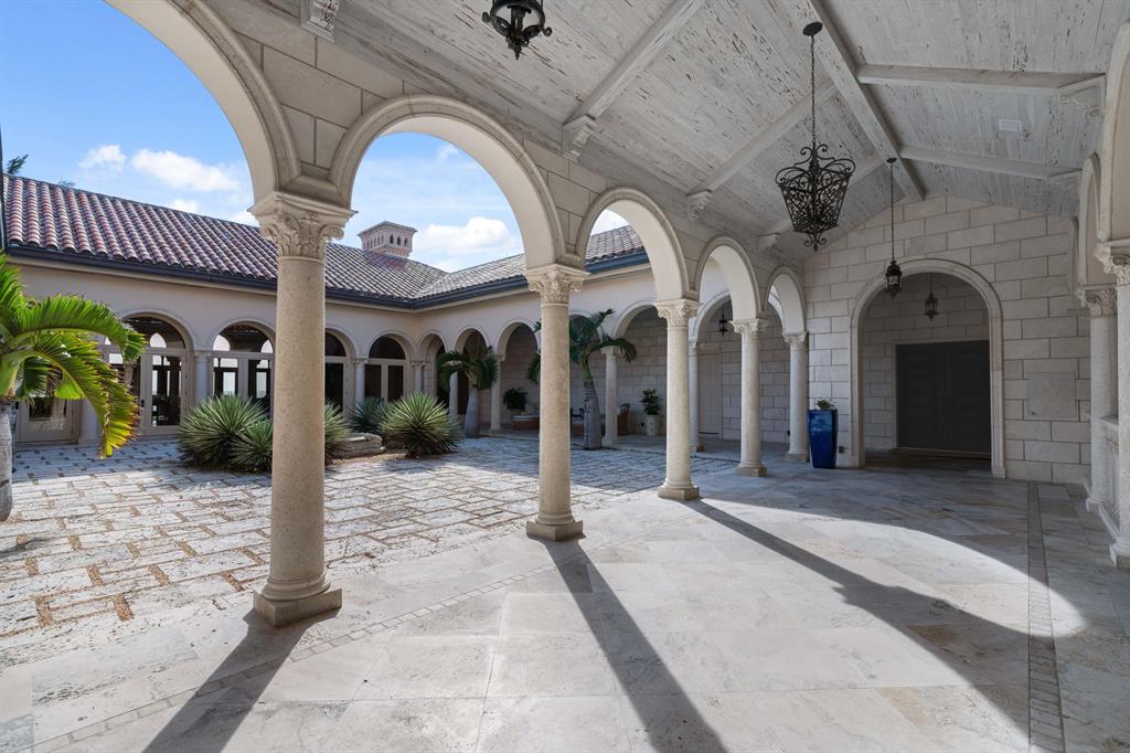 MANALAPAN - Residential