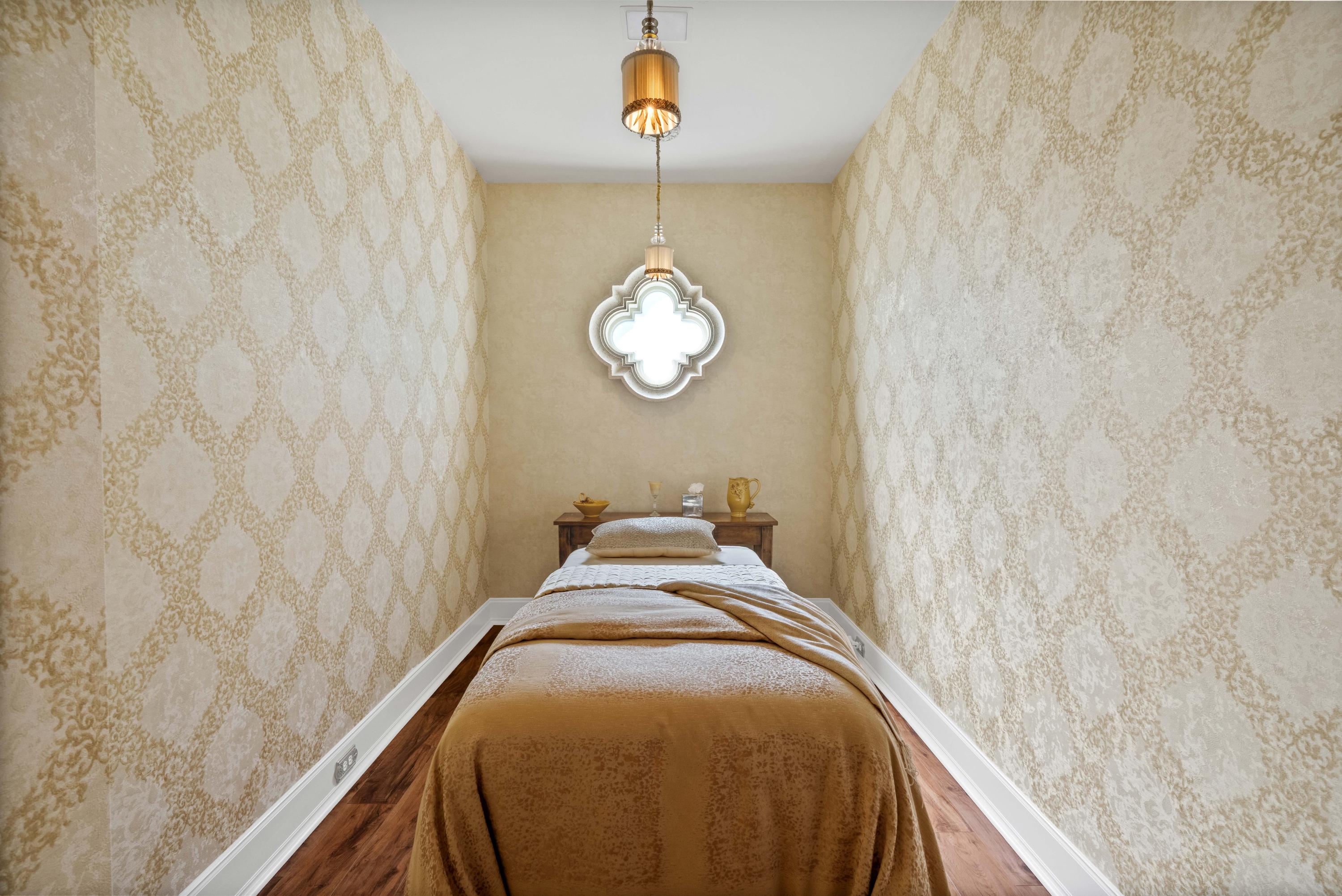 MANALAPAN - Residential