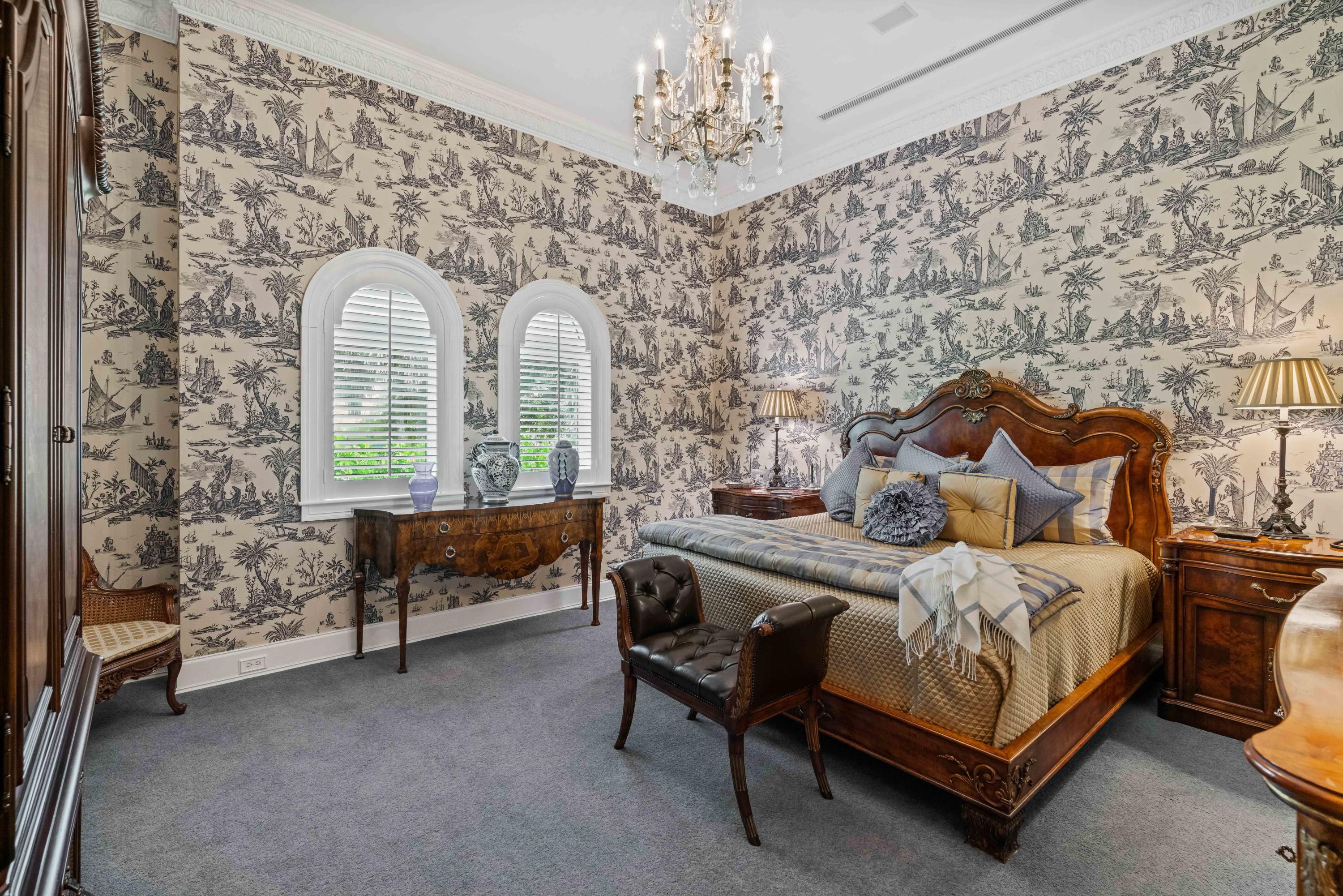 MANALAPAN - Residential