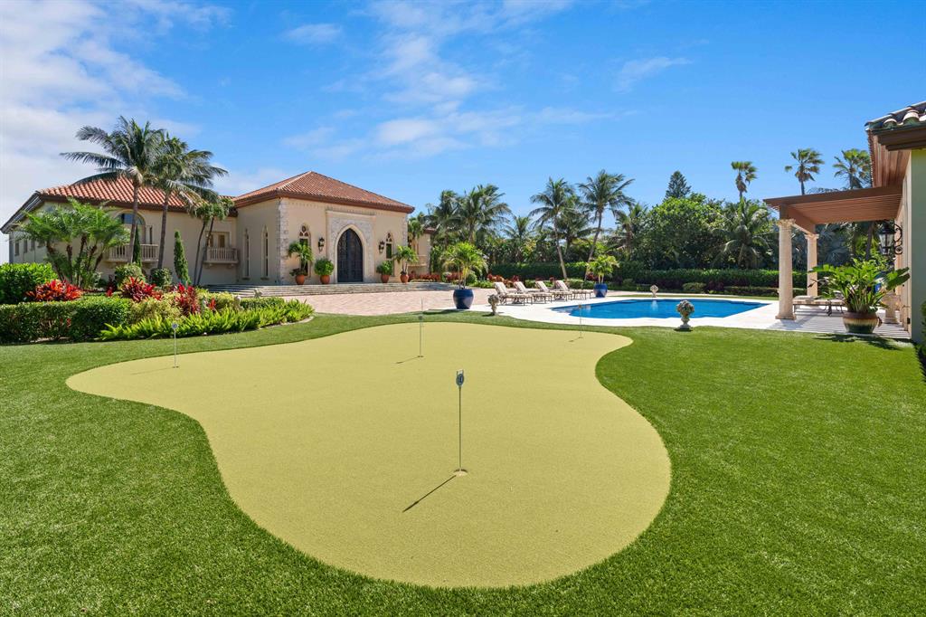 MANALAPAN - Residential