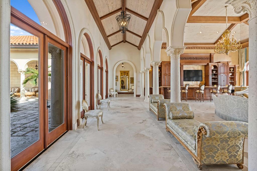 MANALAPAN - Residential