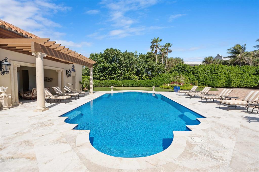 MANALAPAN - Residential